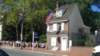 image0335_small.jpg